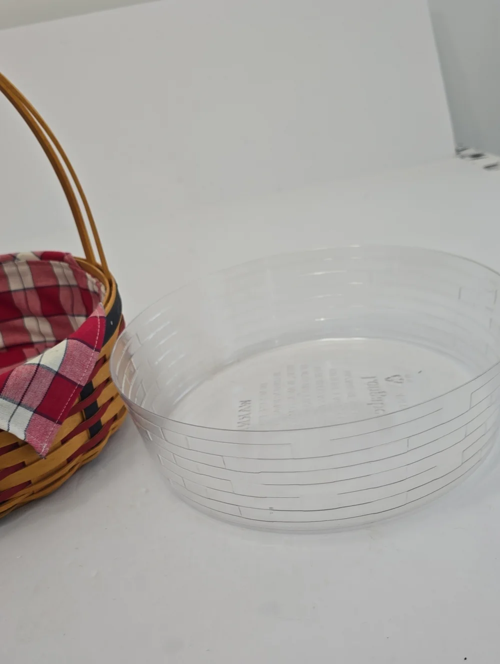 Longaberger 2002  All American Casserole Basket With Liner Protector